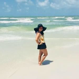 Meet your Posher, Rachel